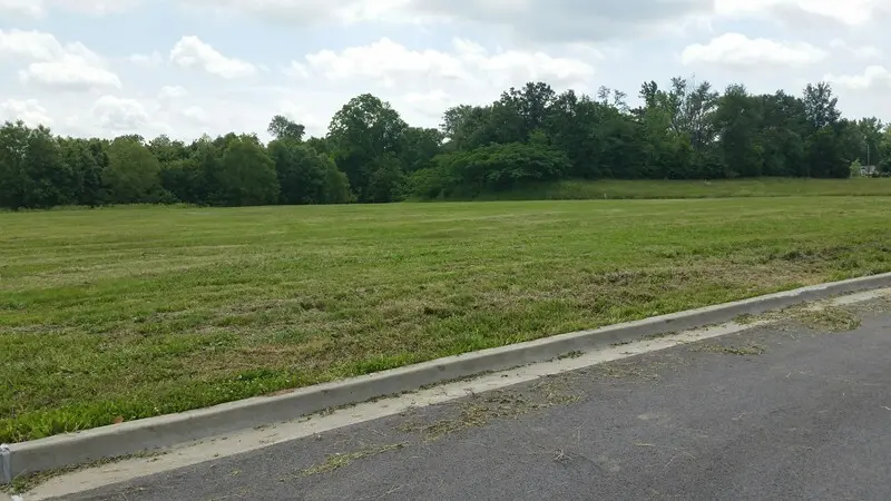Lot 4 E FINANCIAL DR, Carbondale, IL 62902