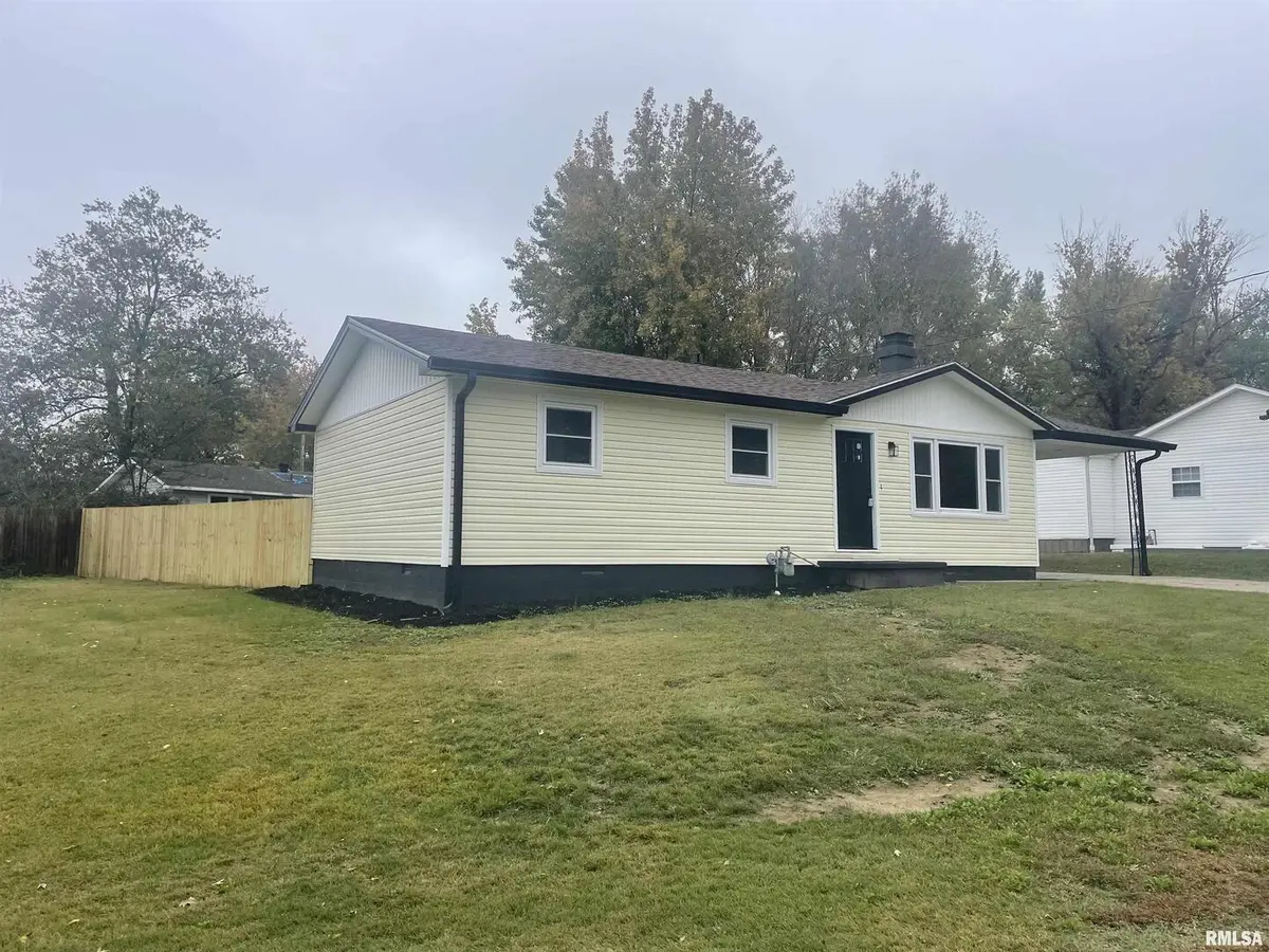 319 LINDSEY ST, Metropolis, IL 62960