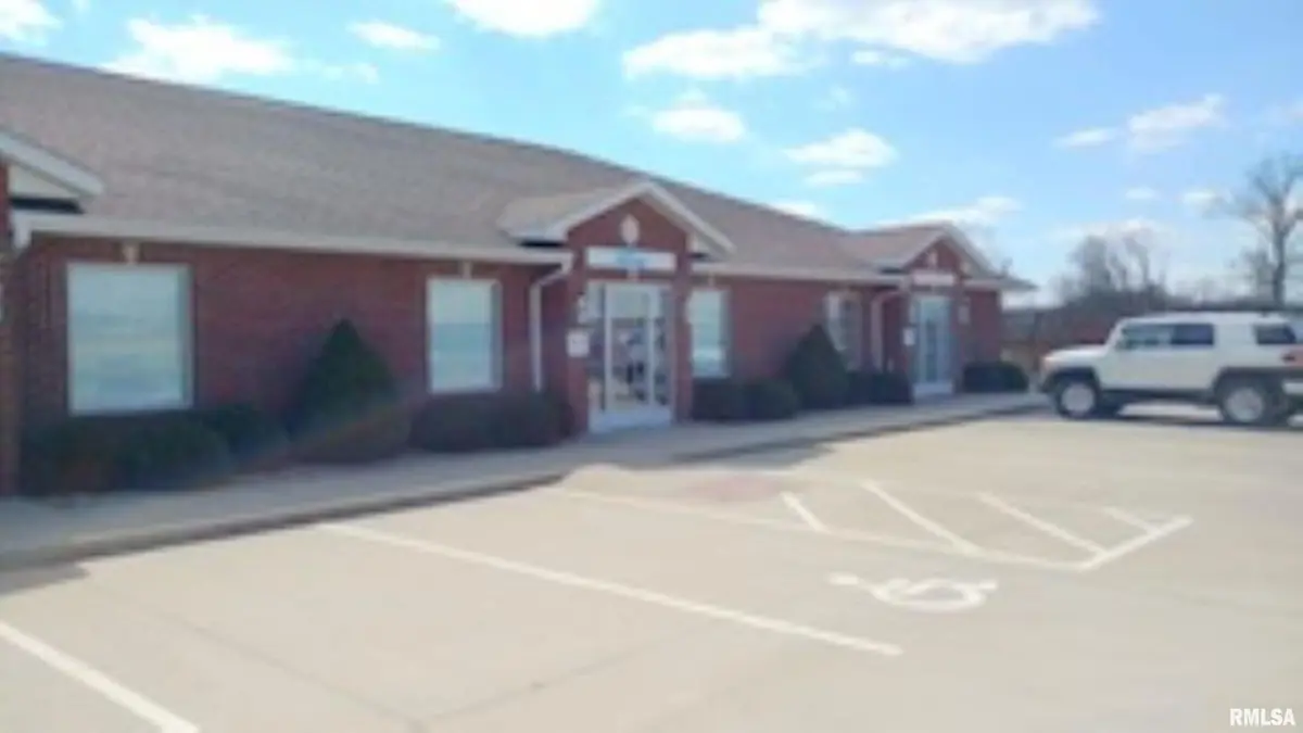 3415 Office Park DR #D, Marion, IL 62959