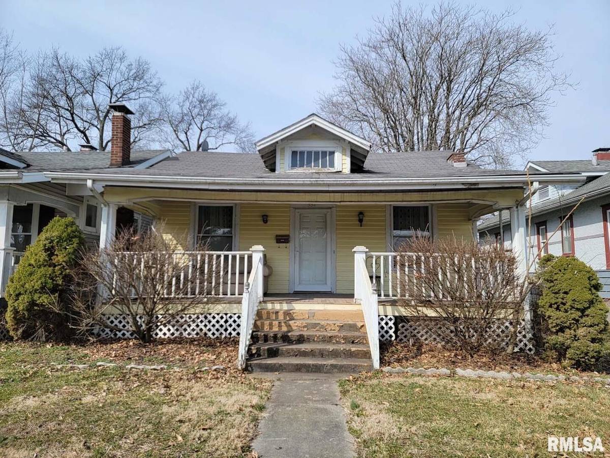 334 S LINCOLN BLVD, Centralia, IL 62801