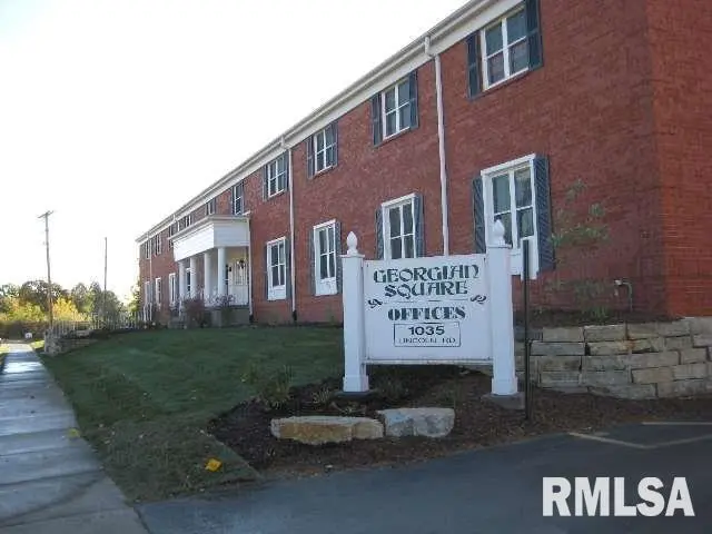 1035 LINCOLN RD #105, Bettendorf, IA 52722