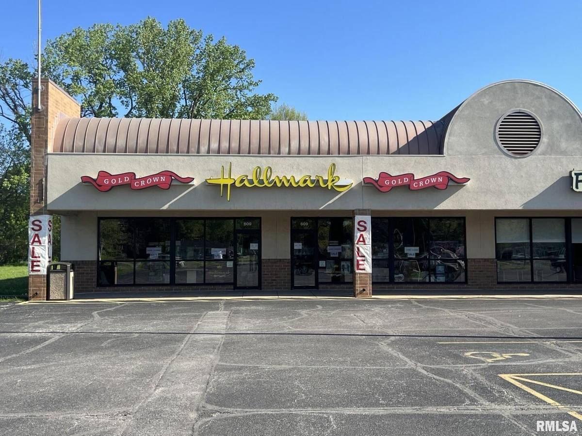 609 AVENUE OF THE CITIES, East Moline, IL 61244