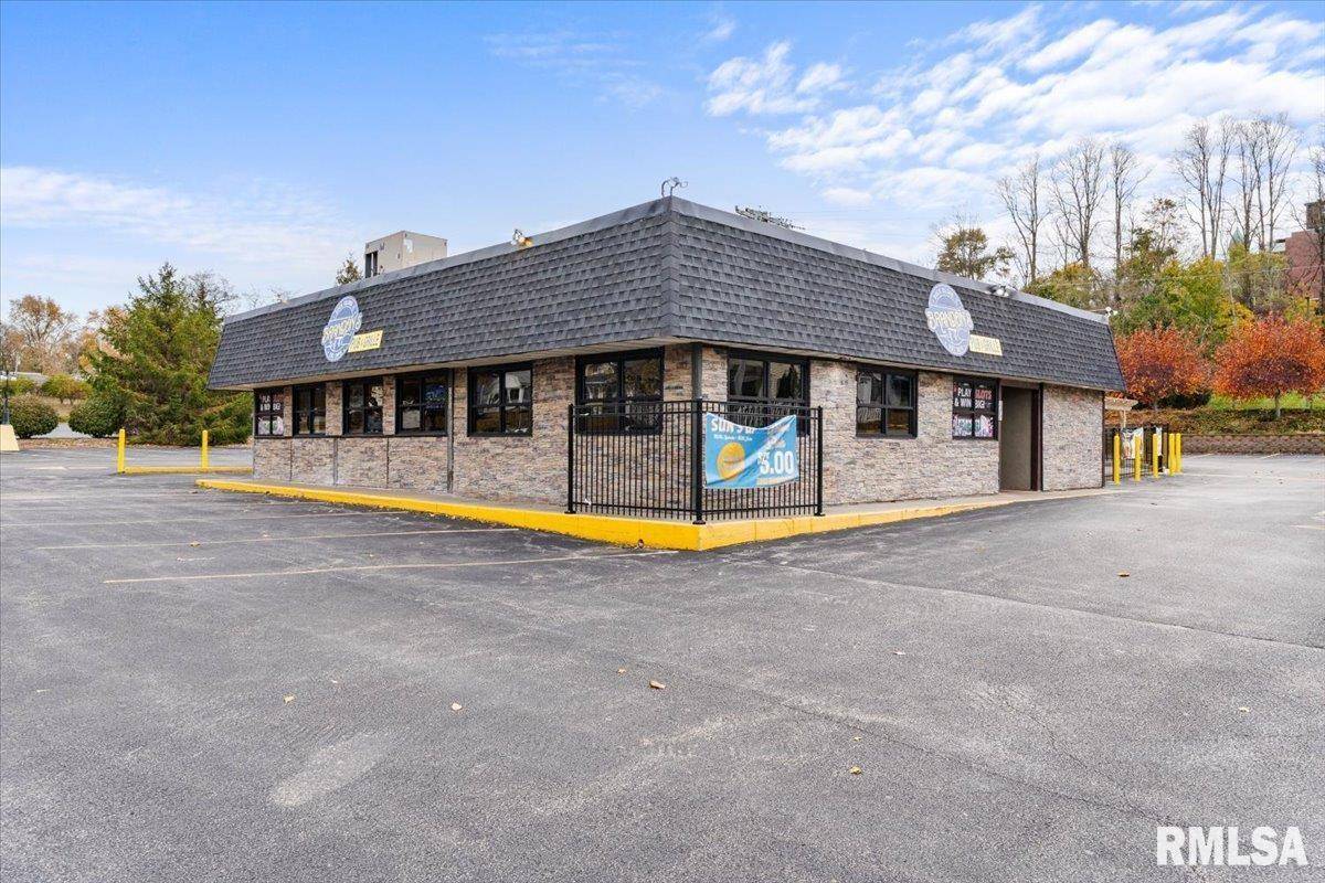 3008 7TH AVE, Rock Island, IL 61201