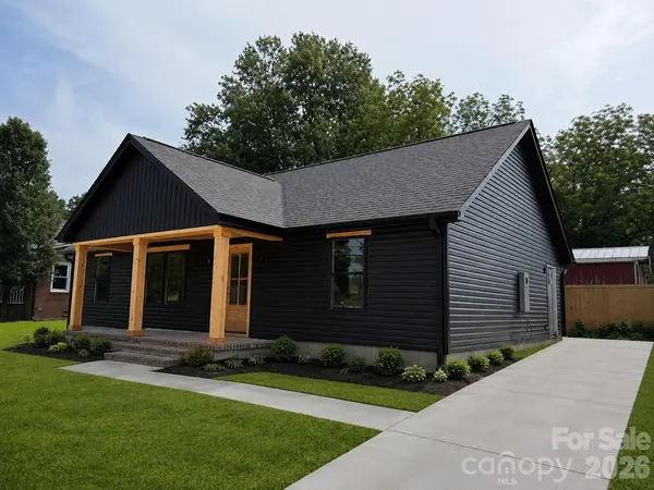304 Garden ST E, Landis, NC 28088