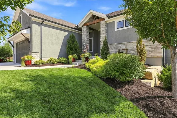 17401 Richards ST, Overland Park, KS 66221