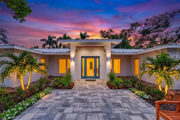 2631 PURITAN TER, Sarasota, FL 34239