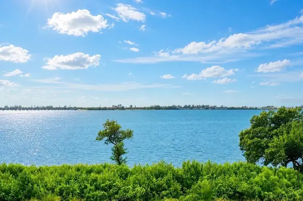 264 SAINT LUCIA DR #201, Bradenton, FL 34209