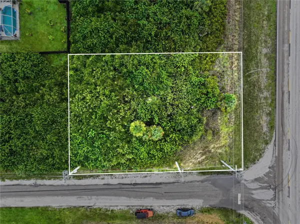 5101 SUNSHINE BLVD N, Lehigh Acres, FL 33971