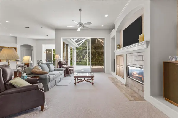 2686 DICK WILSON DR, Sarasota, FL 34240