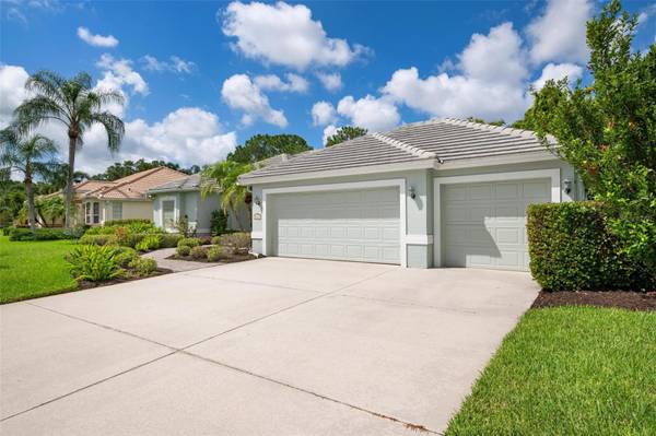 5249 FAR OAK CIR, Sarasota, FL 34238