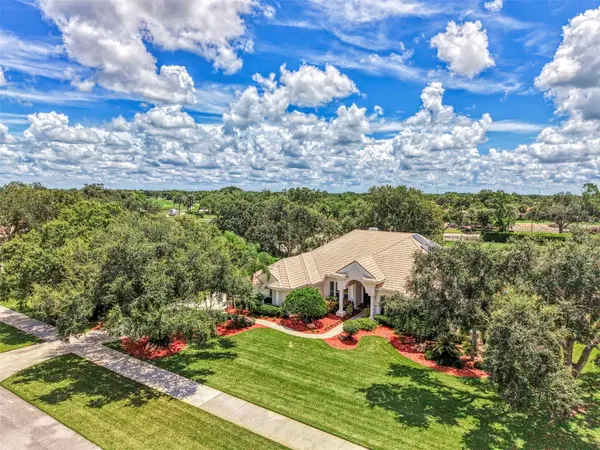 7767 ALISTER MACKENZIE DR, Sarasota, FL 34240