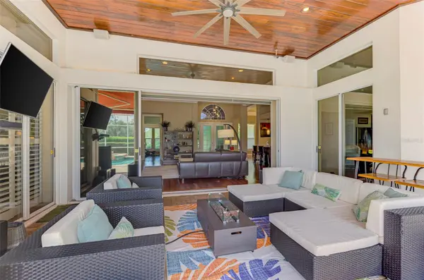 7767 ALISTER MACKENZIE DR, Sarasota, FL 34240