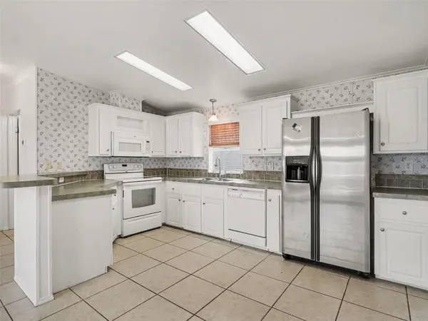 4928 ELIZABETH AVE, Sarasota, FL 34233