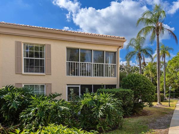 4415 LONGMEADOW #44, Sarasota, FL 34235