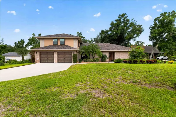 9703 65TH AVE E, Bradenton, FL 34202