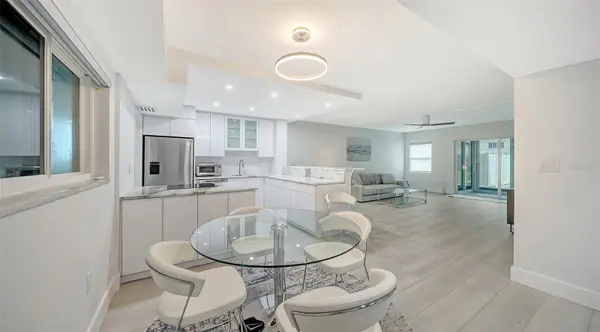 1150 TARPON CENTER DR #1-C #103, Venice, FL 34285