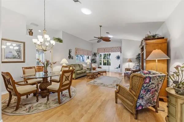 1317 CLUBVIEW CT, Venice, FL 34292
