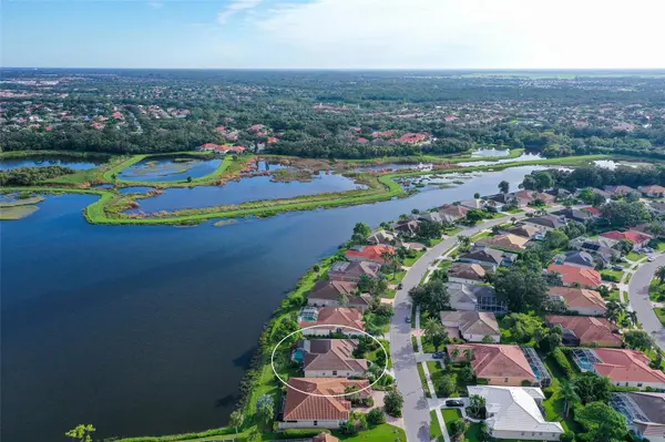 5113 FAR OAK CIR, Sarasota, FL 34238
