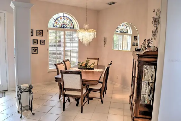 5113 FAR OAK CIR, Sarasota, FL 34238