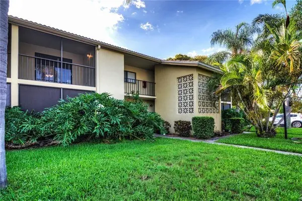 2415 BAYSHORE GARDENS Pkwy #7, Bradenton, FL 34207