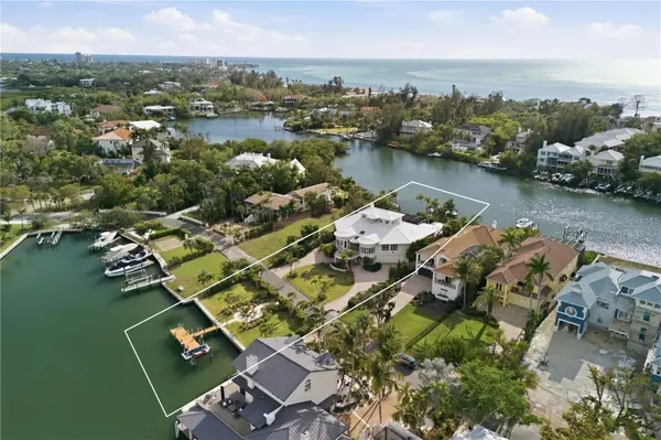 4034 ROBERTS POINT RD, Sarasota, FL 34242