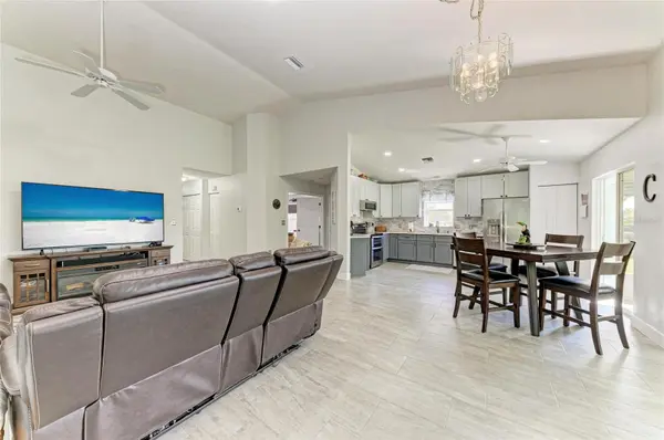 3009 LIVE OAK LN, Palmetto, FL 34221