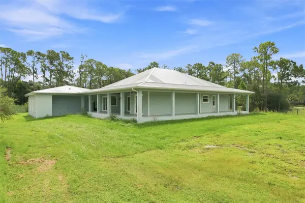 8146 TROPICAIRE BLVD, North Port, FL 34291