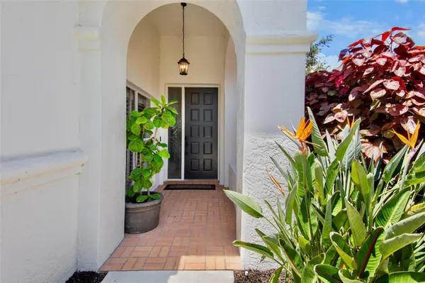 3761 AMAPOLA LN, Sarasota, FL 34238