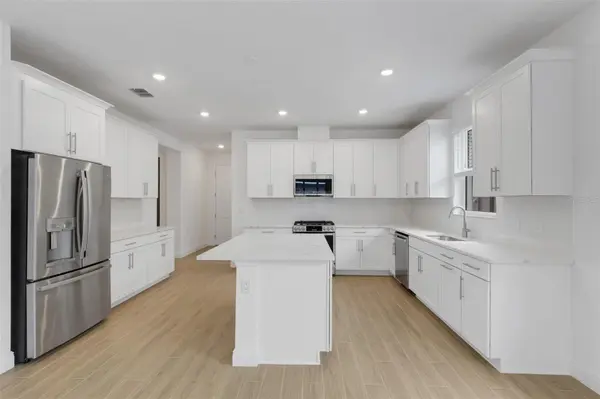 18135 CHERISHED LOOP, Bradenton, FL 34211