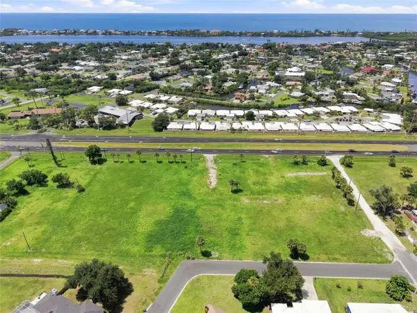 2301 S TAMIAMI TRL, Osprey, FL 34229