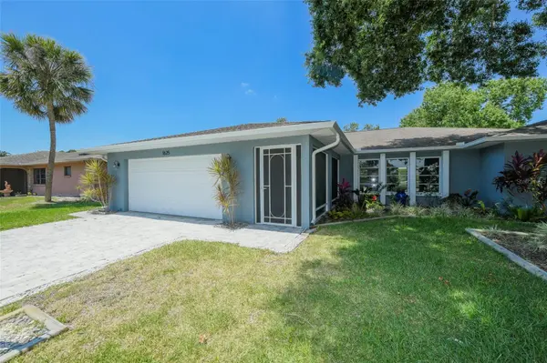 1625 BAY HILL CIR, Sarasota, FL 34232