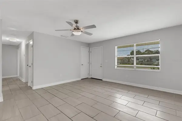 2522 STRATFORD DR, Sarasota, FL 34232