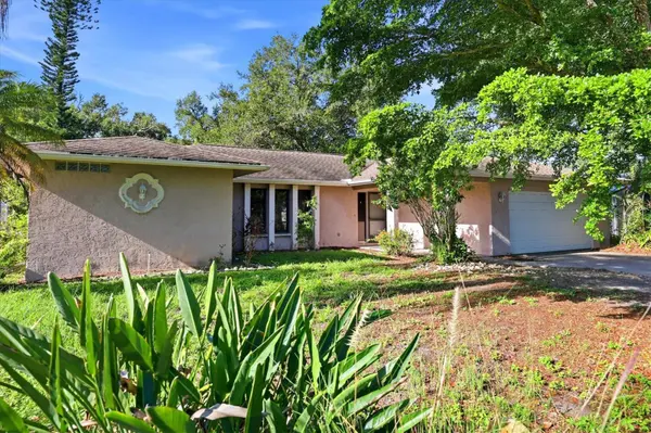 3972 HELENE ST, Sarasota, FL 34233