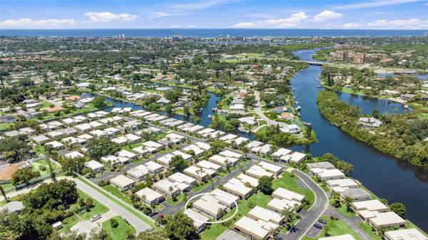 2327 WATERBLUFF PL #V315, Sarasota, FL 34231