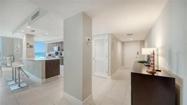 2425 GULF OF MEXICO DR #3A, Longboat Key, FL 34228