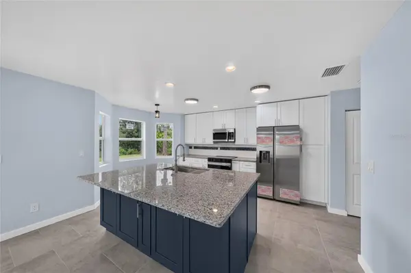 428 SW 19TH AVE, Cape Coral, FL 33991