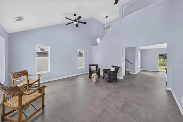 428 SW 19TH AVE, Cape Coral, FL 33991