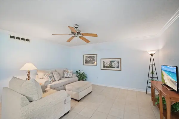 1927 TOUCAN WAY #306, Sarasota, FL 34232