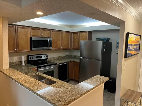 2700 COCONUT BAY LN LN #4111, Sarasota, FL 34237