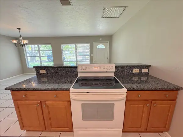 3883 HAWKEYE CIR, Sarasota, FL 34232