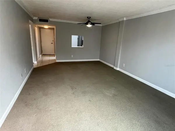 2700 COCONUT BAY LN #2C, Sarasota, FL 34237