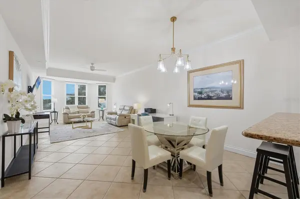 8111 LAKEWOOD MAIN ST #306, Lakewood Ranch, FL 34202