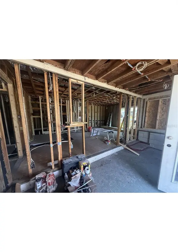 4730 W WALLACE AVE, Tampa, FL 33611