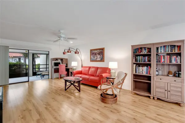 5400 34TH ST W #B16, Bradenton, FL 34210