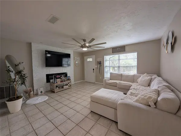 2828 NASSAU ST, Sarasota, FL 34231