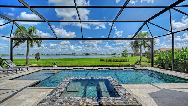 7919 WATERBEND TRL, Sarasota, FL 34240