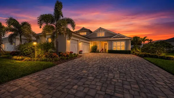 7919 WATERBEND TRL, Sarasota, FL 34240
