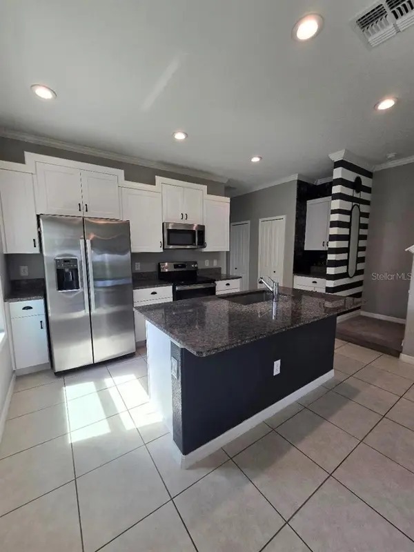 4640 WILLET COOPER CT, Tampa, FL 33619