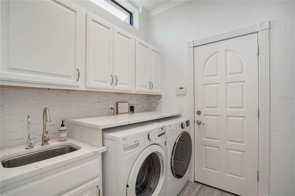 1650 ASSISI DR #16, Sarasota, FL, 34231 photo 36