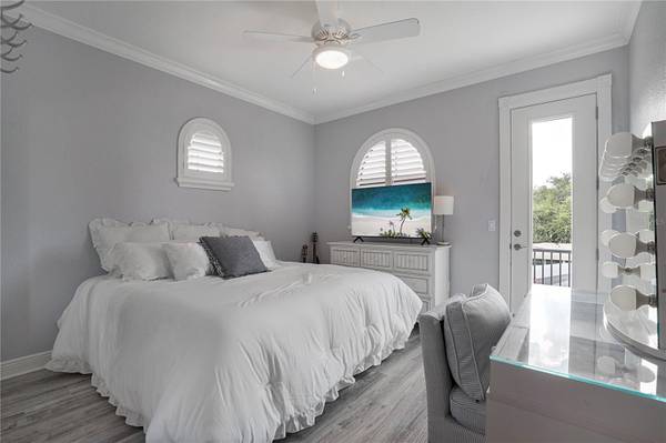 1650 ASSISI DR #16, Sarasota, FL, 34231 photo 31